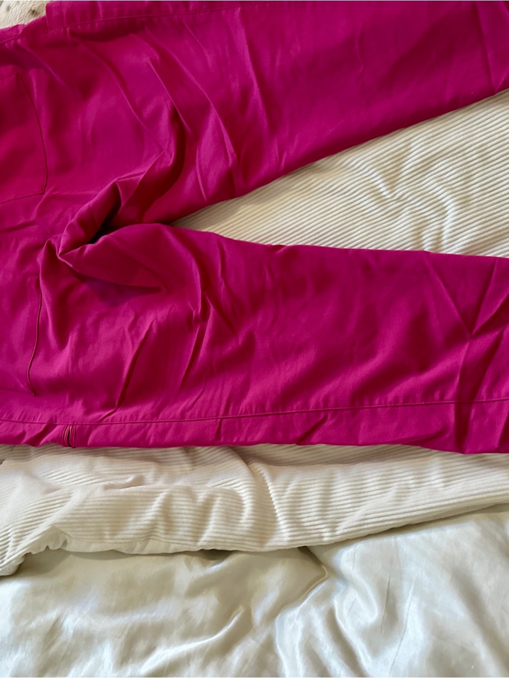 Fabletics Hibiscus High Rise On-Call Scrub Joggers - Picture 12 of 16
